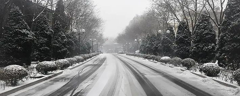 小雪天气高速封路吗